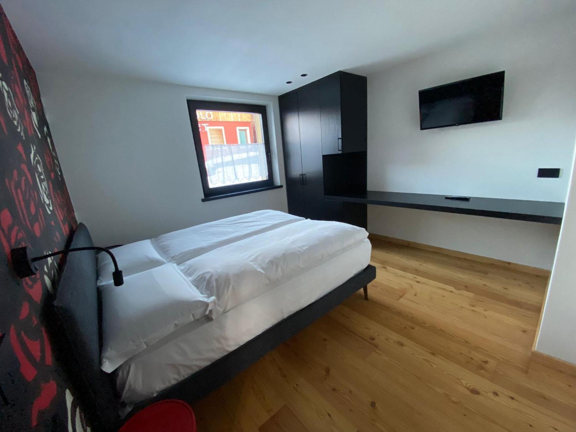 Cronox Rin Apartment